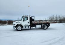 2017 Freightliner M2106