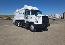 2013 Freightliner 108SD