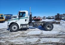 2008 Freightliner BUSINESS CLASS M2 106