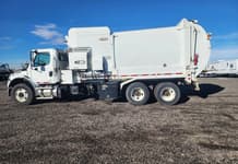 2016 Freightliner M2 106