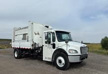 2013 Freightliner BUSINESS CLASS M2 106