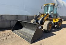 2017 John Deere 324K