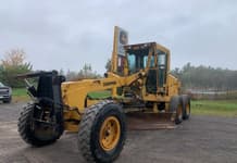 1993 Champion 740II