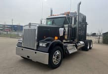 2027 Kenworth W900