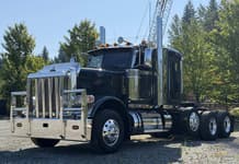2022 Peterbilt 389
