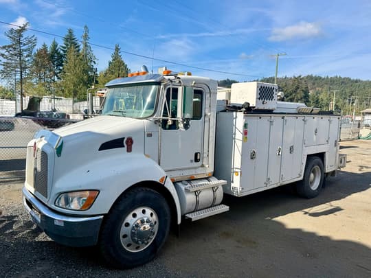 2009 Kenworth T300