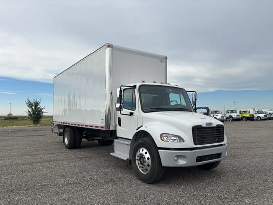 2025 Freightliner BUSINESS CLASS M2 106