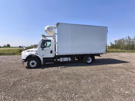 2018 Freightliner BUSINESS CLASS M2 106