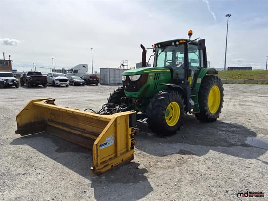 2016 John Deere 6130M