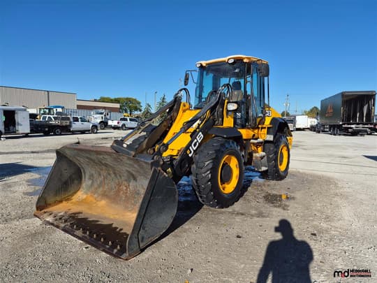2015 JCB 417 T4