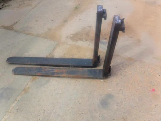 Unspecified 48" Fork Tines