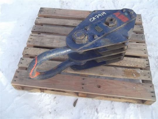Unspecified Snatch Block