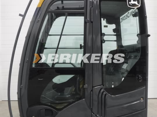 FYA00038940 John Deere
