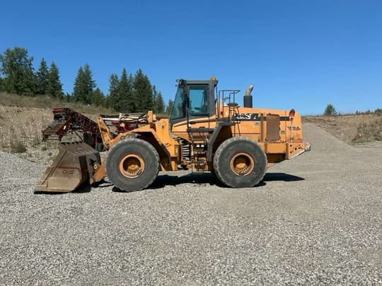 2004 Case 921C