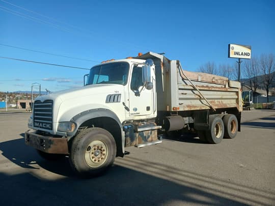 2013 Mack Granite