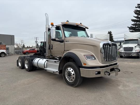 2027 International HX620 6X4