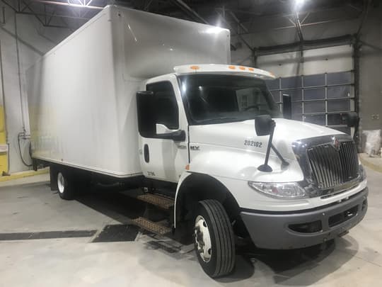 2020 International MV607 4X2 Dry Van