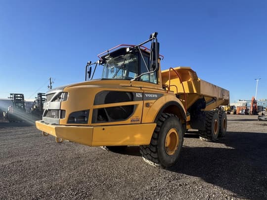 2022 Volvo A25G
