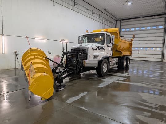 2016 Freightliner 114SD