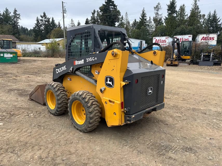 2017 John Deere 316GR - 5