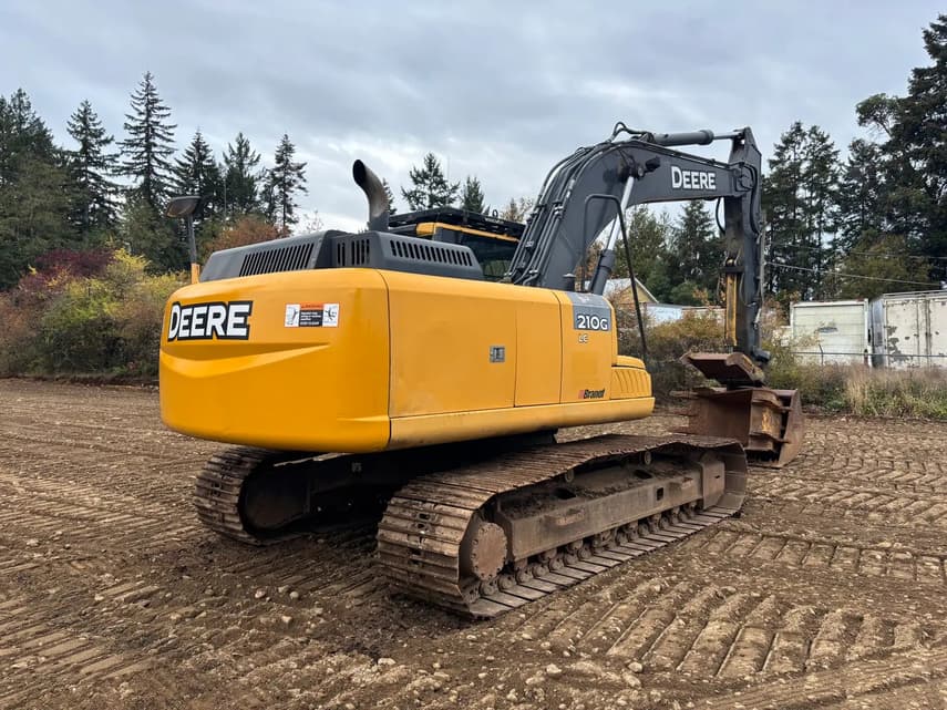 2014 John Deere 1210G - 6