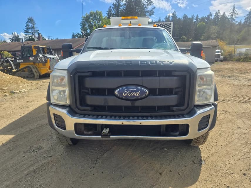 2015 Ford F550 - 5