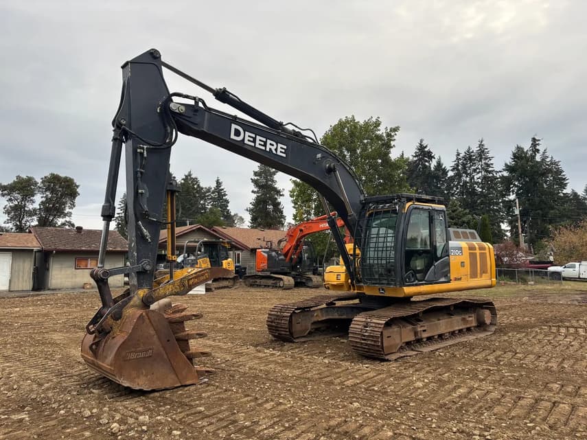 2014 John Deere 1210G - 1