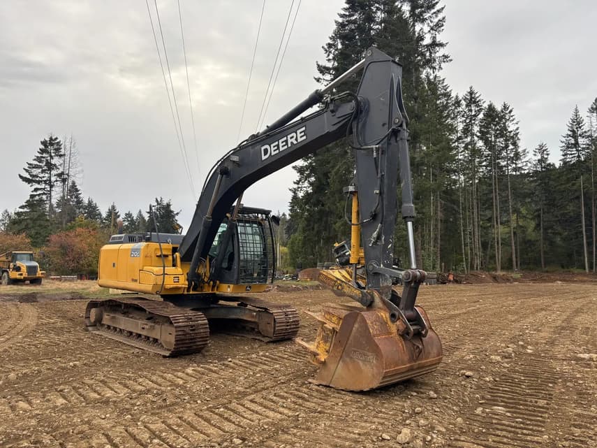 2014 John Deere 1210G - 5
