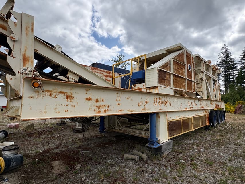 2005 Pioneer 2436 - 5