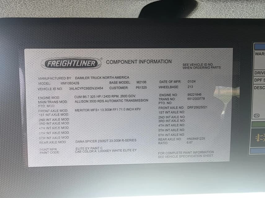 2018 Freightliner BUSINESS CLASS M2 106 - 29