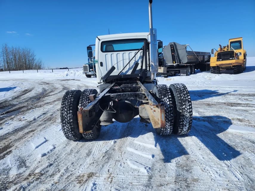 2008 Freightliner BUSINESS CLASS M2 106 - 4