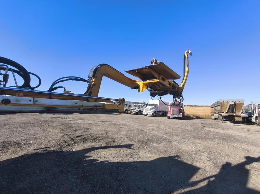 2018 International WORKSTAR 7400 - 13