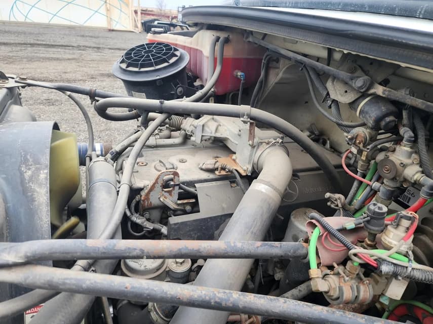 2007 Freightliner M2106 - 19