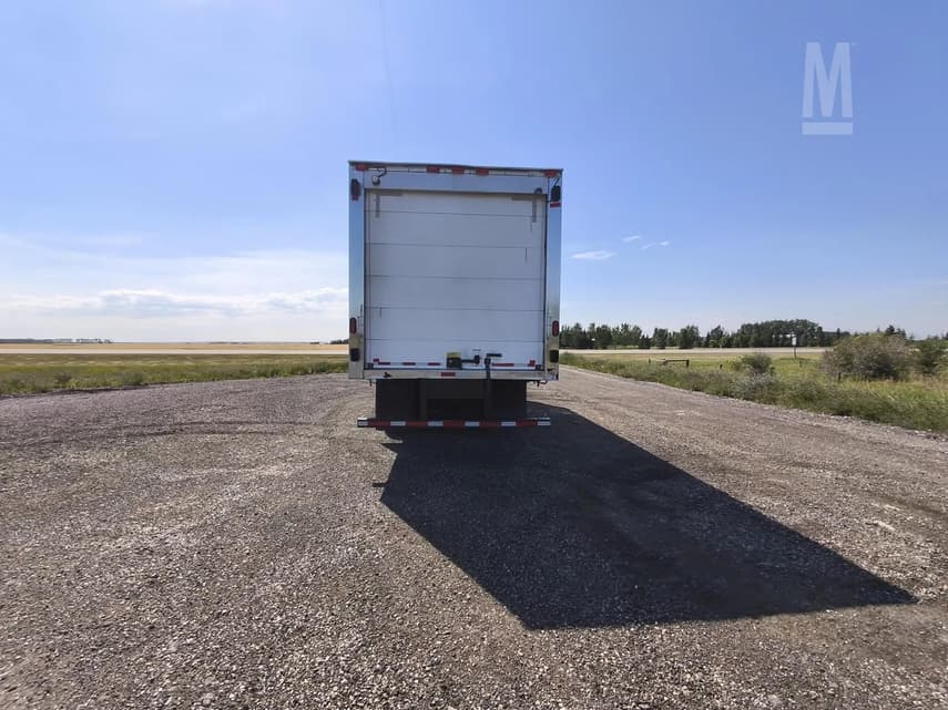 2019 Freightliner BUSINESS CLASS M2 106 - 4