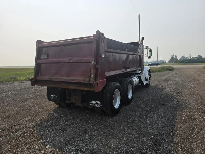 2008 Kenworth T370 - 6