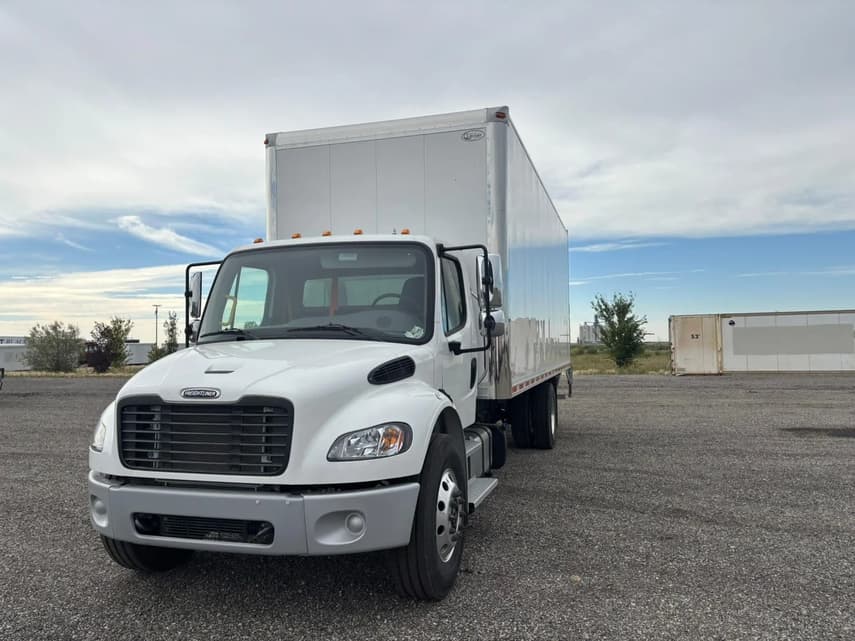 2025 Freightliner BUSINESS CLASS M2 106 - 7