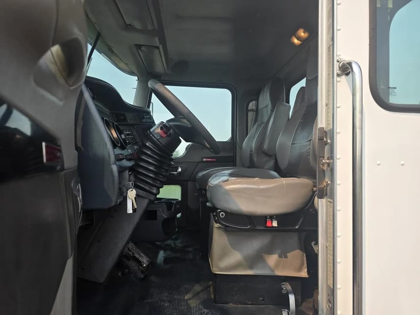 2008 Kenworth T370 - 2
