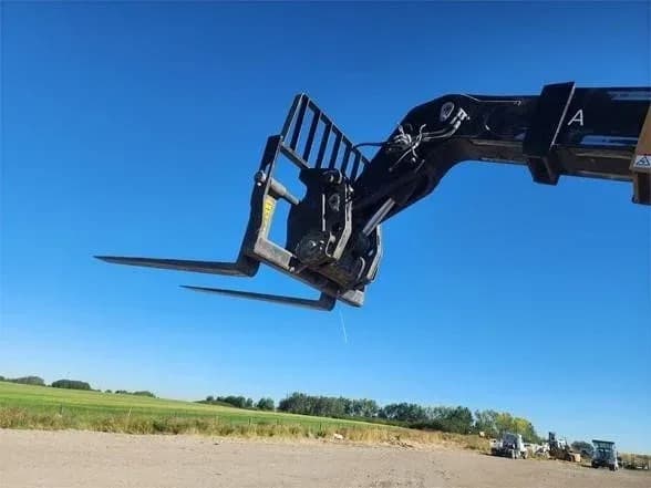 2013 Caterpillar TH514C - 24