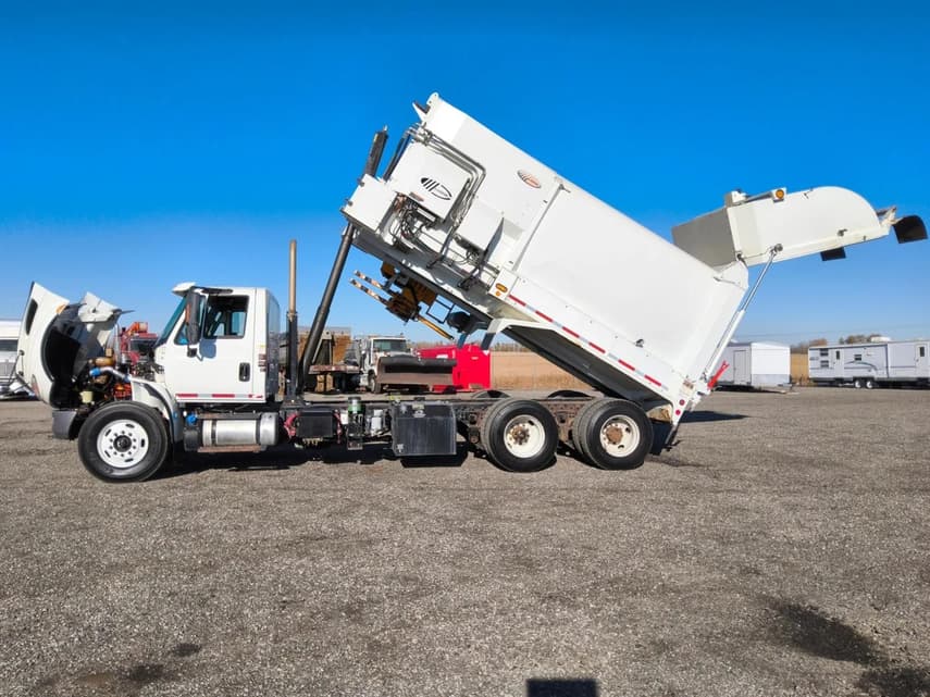 2018 International WORKSTAR 7400 - 2