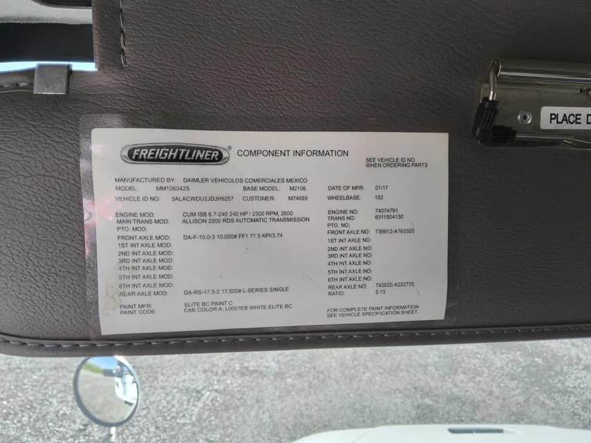 2018 Freightliner BUSINESS CLASS M2 106 - 6