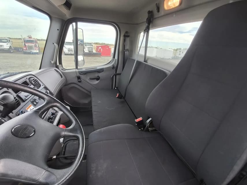 2024 Freightliner EM2 106 - 18