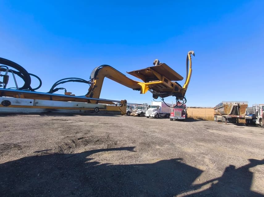 2018 International WORKSTAR 7400 - 9