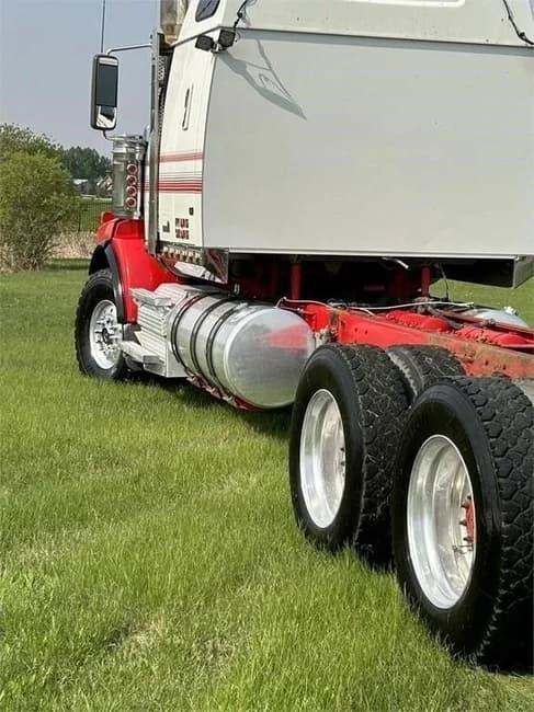 2014 Western Star 4900SB - 12