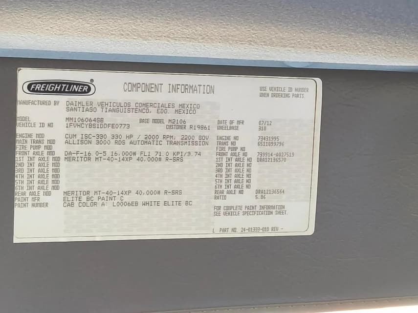 2013 Freightliner BUSINESS CLASS M2 106 - 7