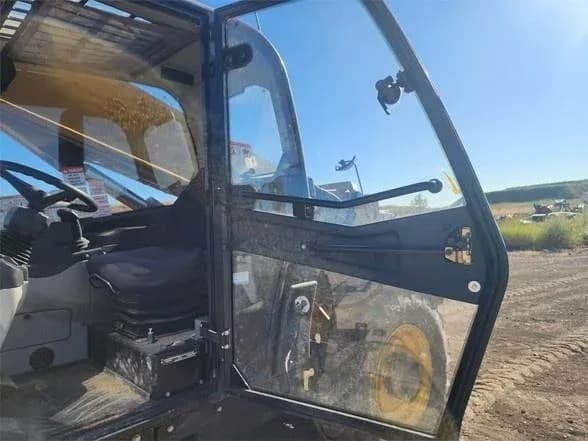2013 Caterpillar TH514C - 15