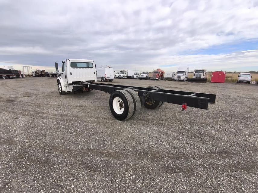 2024 Freightliner EM2 106 - 2