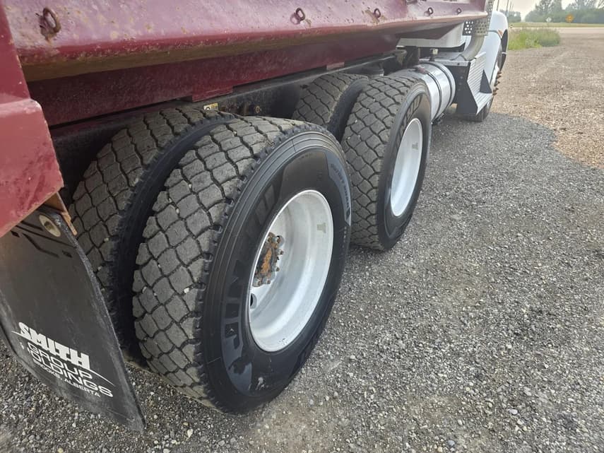 2008 Kenworth T370 - 10