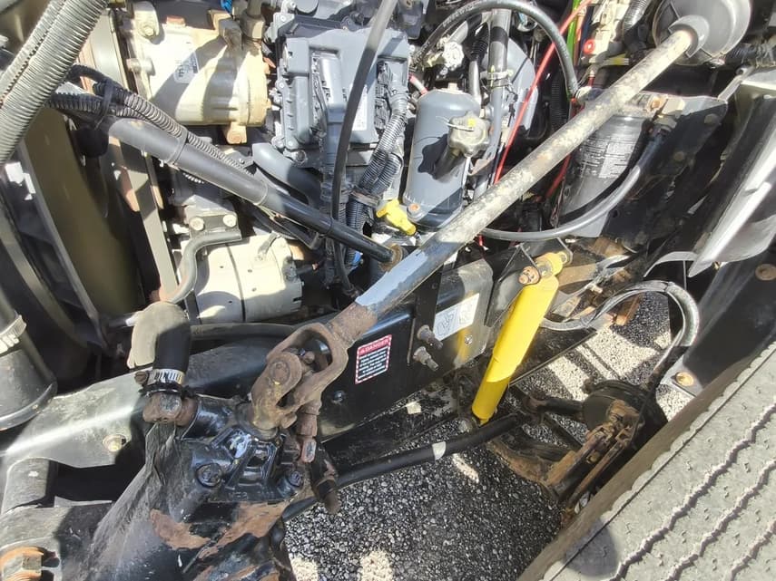 2007 Mack VISION CX613 - 10