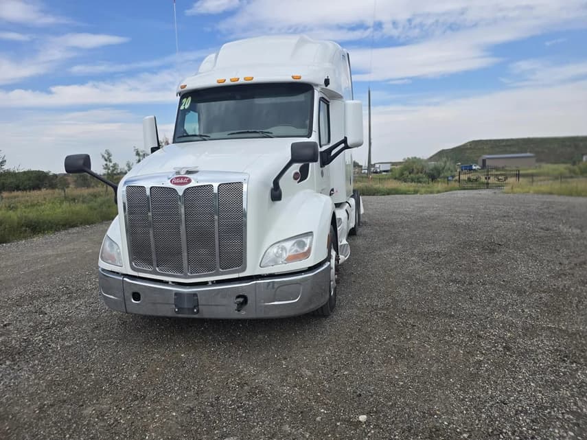 2020 Peterbilt 579 - 9