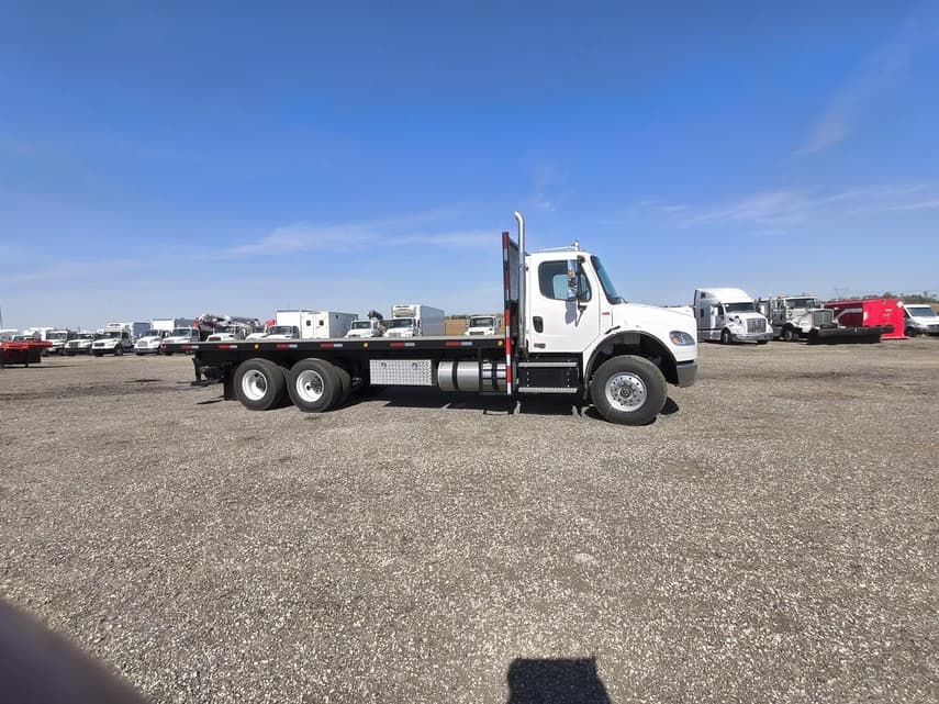 2025 Freightliner BUSINESS CLASS M2 106 - 5